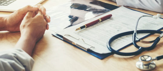 Consulter un médecin